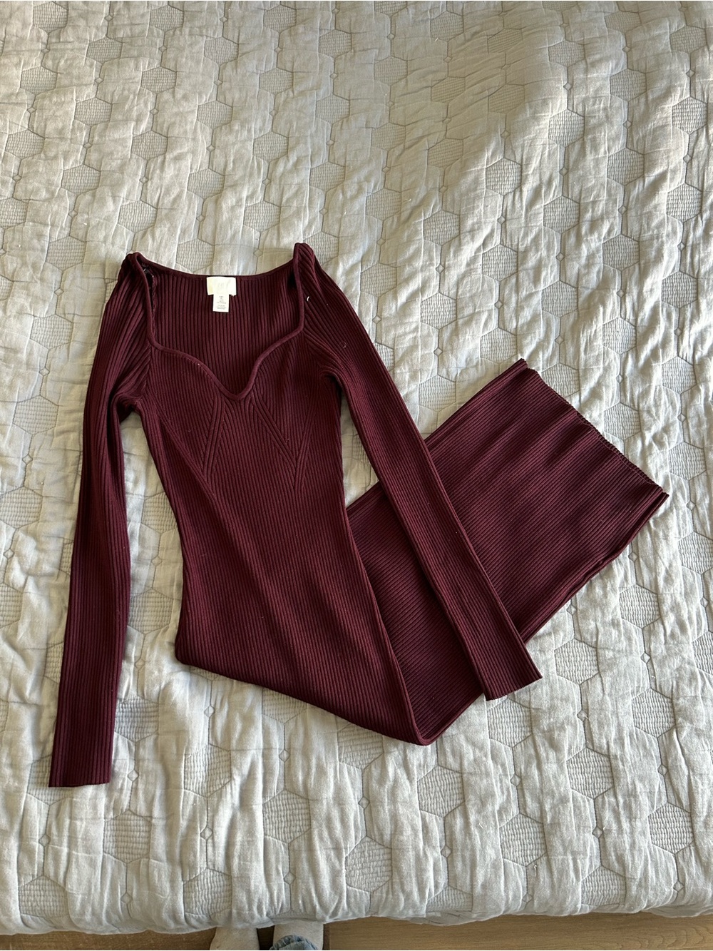H&M Ribbed Long-Sleeve maxi dress